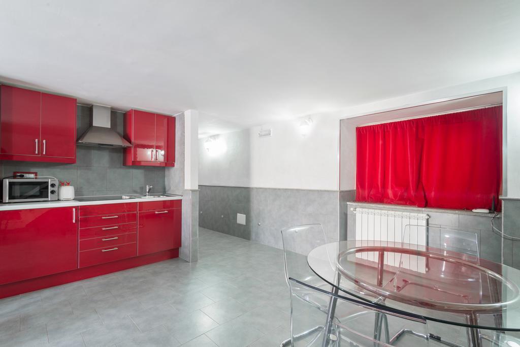 נאפולי Suite Apartments Angioini מראה חיצוני תמונה