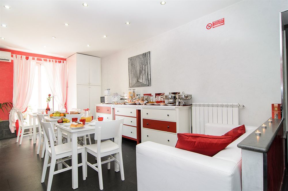 נאפולי Suite Apartments Angioini מראה חיצוני תמונה