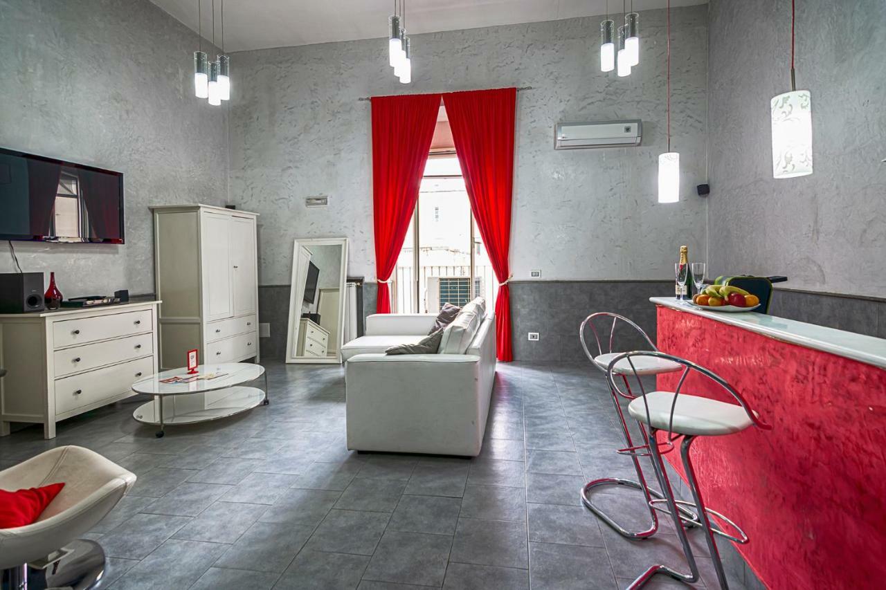 נאפולי Suite Apartments Angioini מראה חיצוני תמונה